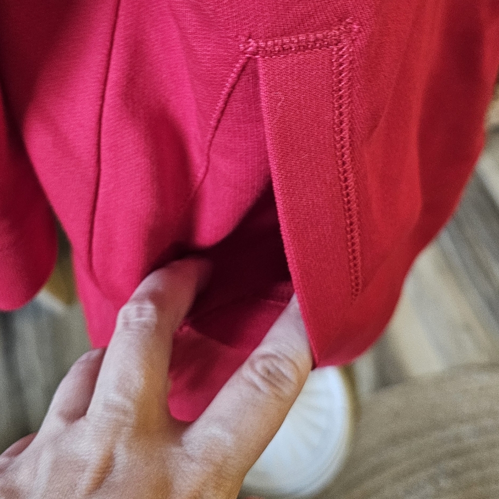 (L) Chaps toggle sweater - Picture 2 of 8